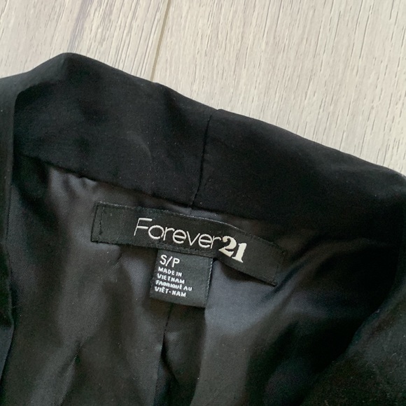 Forever 21 tribal geometric print cropped blazer jacket - Picture 3 of 5